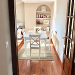 Duplex Soleado, Calle Corrida, Casco Antiguo شقة خيخون